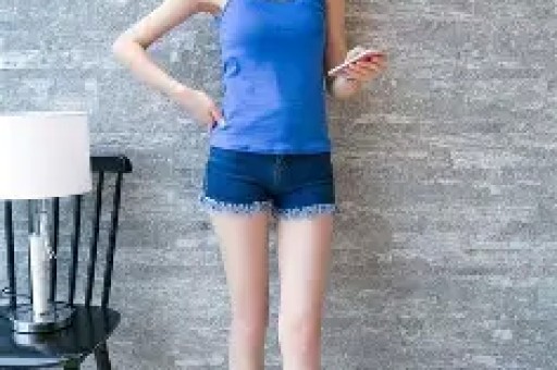霸凌老人、媚男厌女!白鹿黑料越扒越有赵露思被无辜牵连