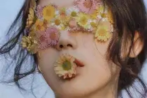 东方甄选前CEO新公司首播：两小时卖出500万元热度力压董宇辉、东方甄选
